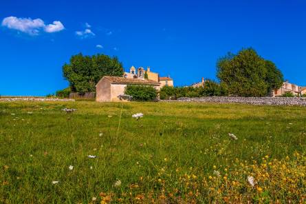 Le village de St Trinit