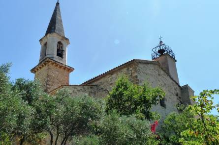 Le village de Loriol du Comtat