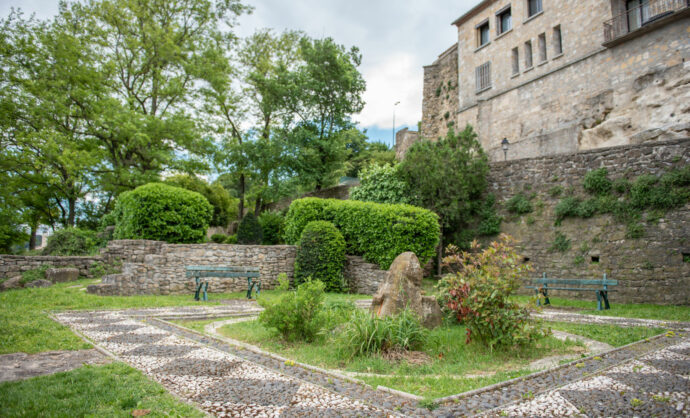 Jardin de la Collegiale de Bollene@ Petitimbert