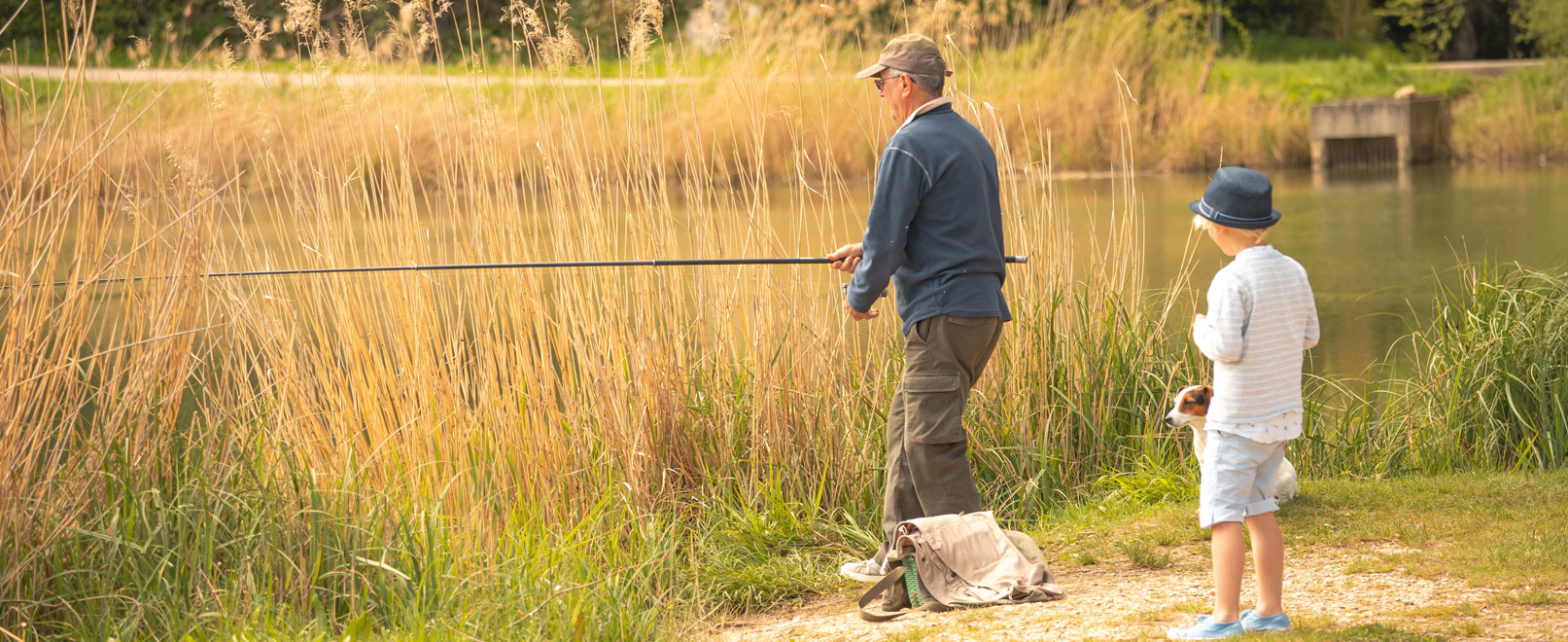 Pêcheur au plan d’eau de Monieux © Planque