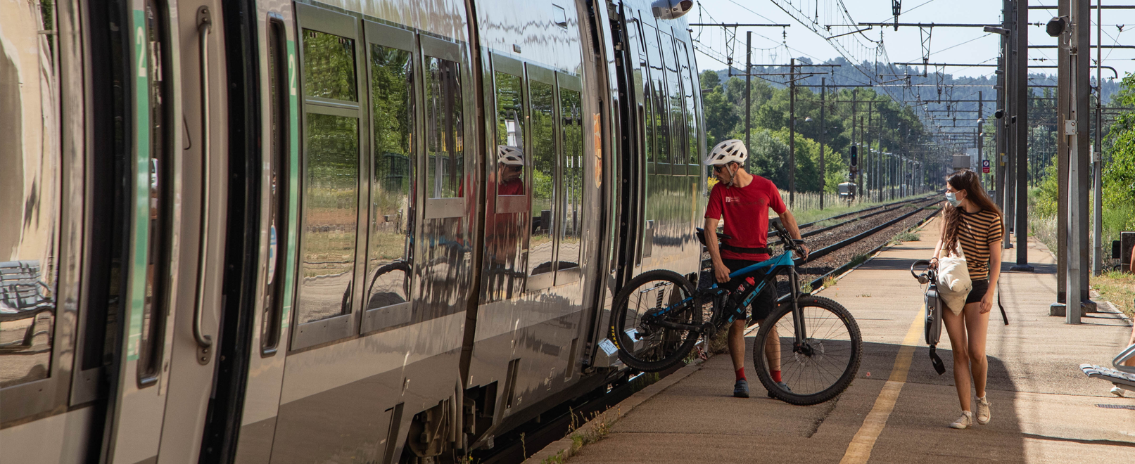 Gare de Bollène et vélo © Hocquel